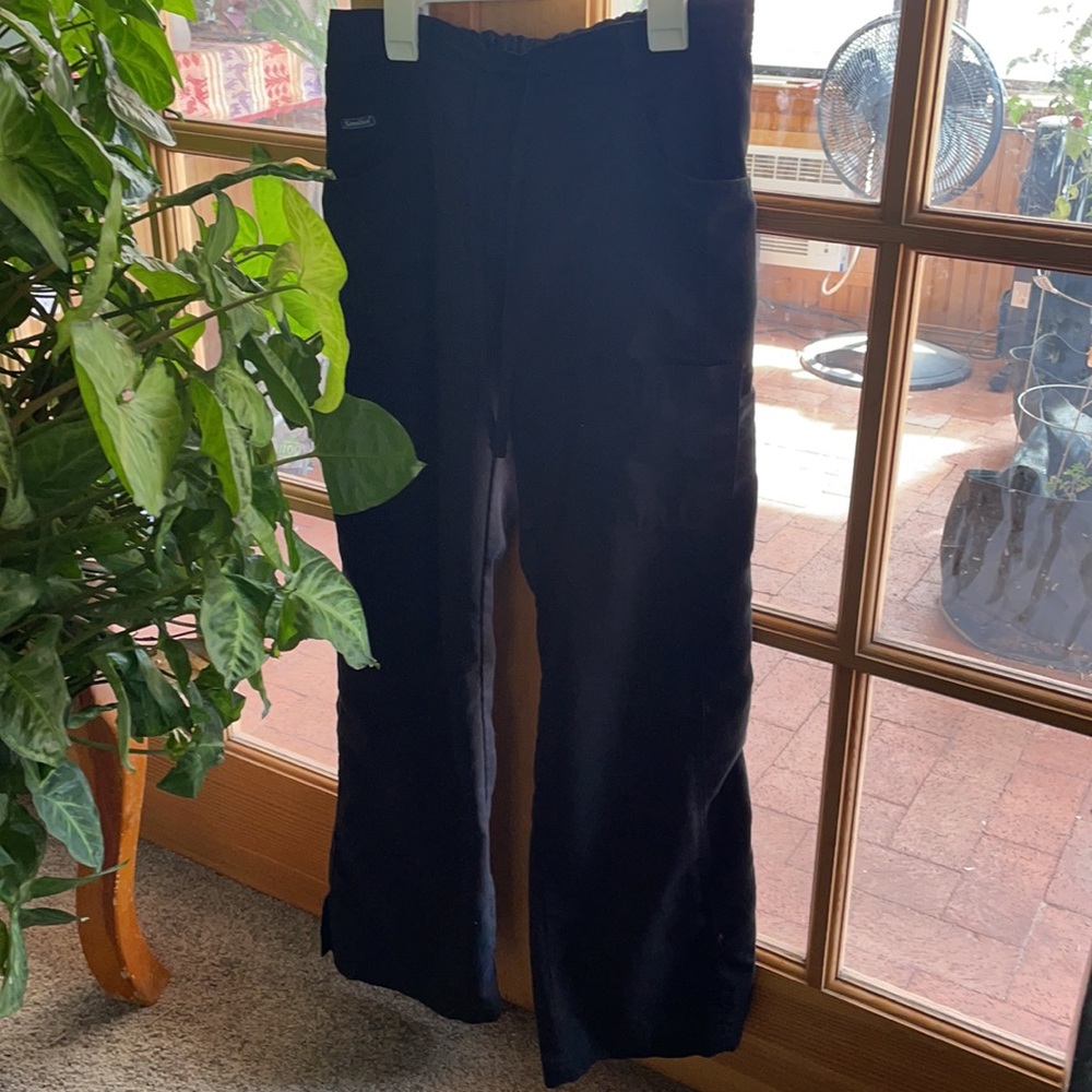 Pant scrubs